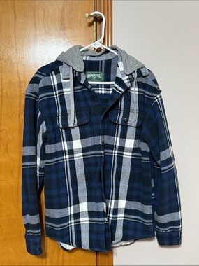 American Eagle flannel hoodie shacket